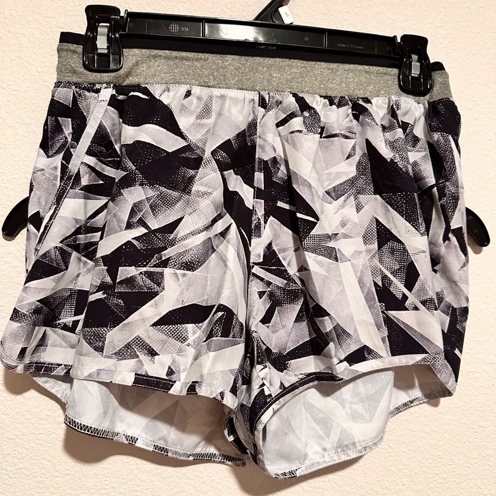 Dynamic Black and Gray Athletic Shorts with Geometric Design